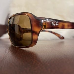 RB4068 Sunglasses